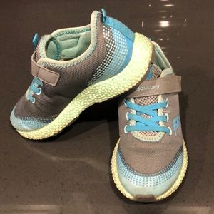 Saucony Sneakers